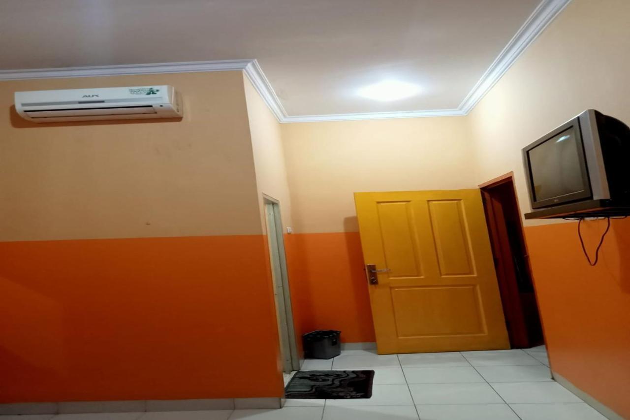 Wisma tamu Wisma Sinar Jaya Makassar